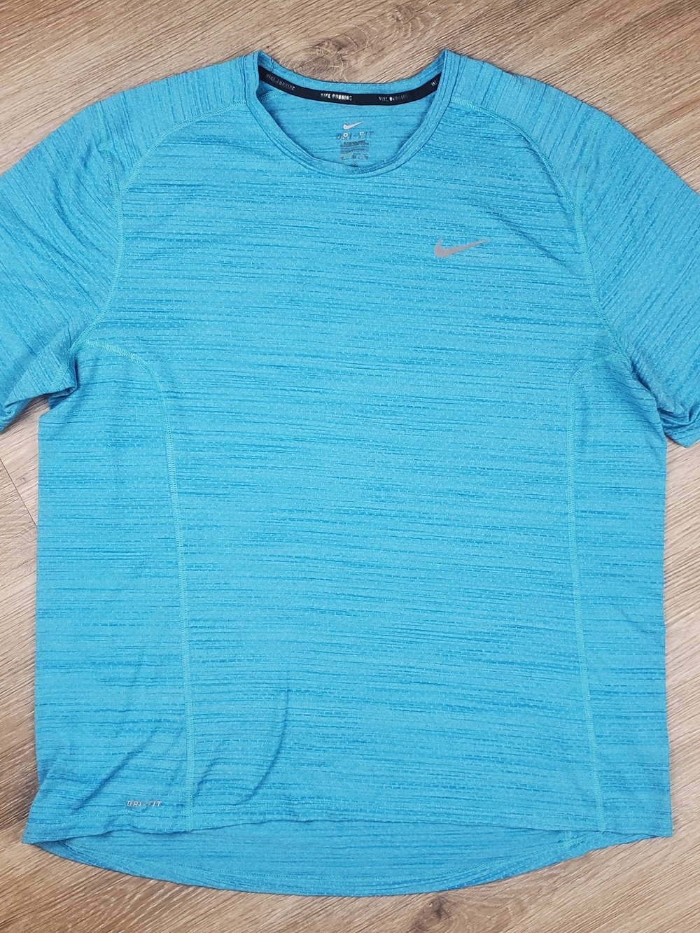 Nike Dri-FIT Men's XL Blue Performance Athletic Shirt